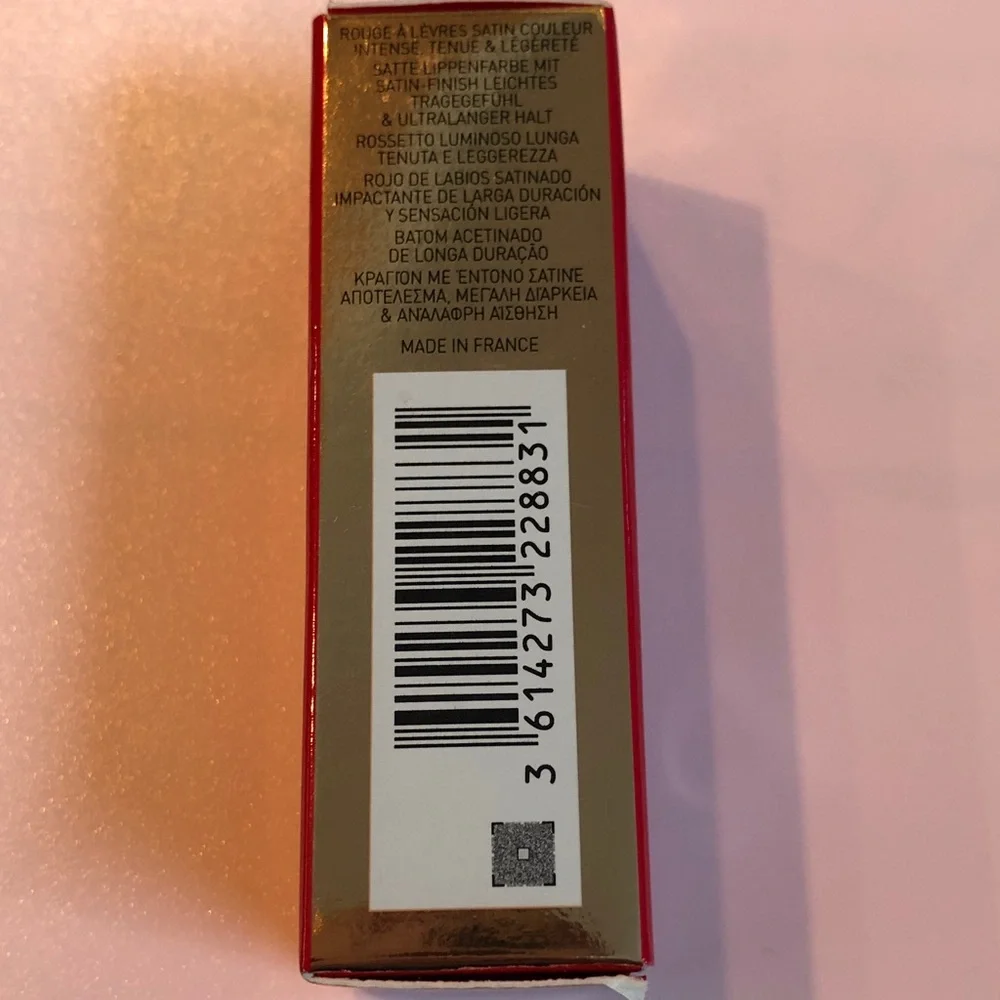 Authentic in box Valentino Rosso Satin Lip Color - Rouge Satin